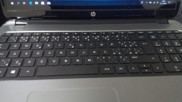 Notebook HP 15-r015nc TouchSmart - Image 4