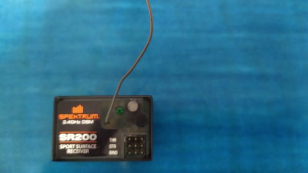 2 Kanálový Modelářský Přijímač SPEKTRUM DSM SR200 2,4GHz - Image 2