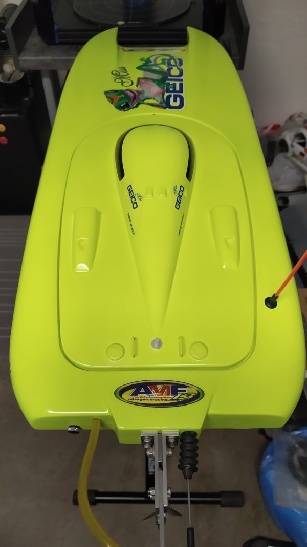 Rychlostní model lodě Miss Geico 29 V1 RTR se střídavým elektrickým pohonem - Image 14