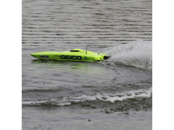 Rychlostní model lodě Miss Geico 29 V1 RTR se střídavým elektrickým pohonem - Image 4
